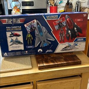 Top Gun Full Throttle Dual Jet Fighters Toy Set new in box